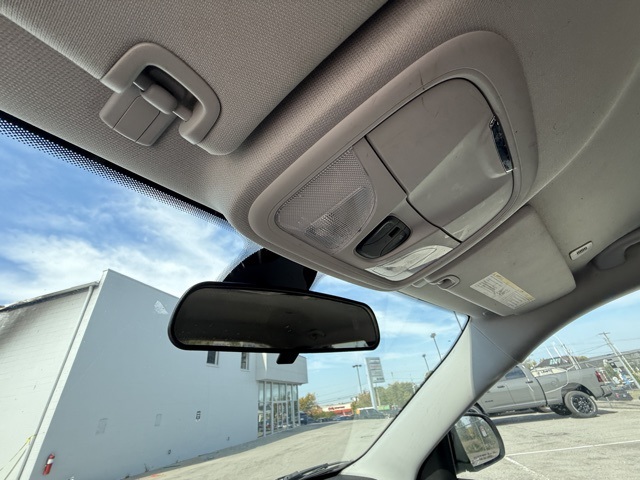 2019 Jeep Cherokee Altitude photo 23