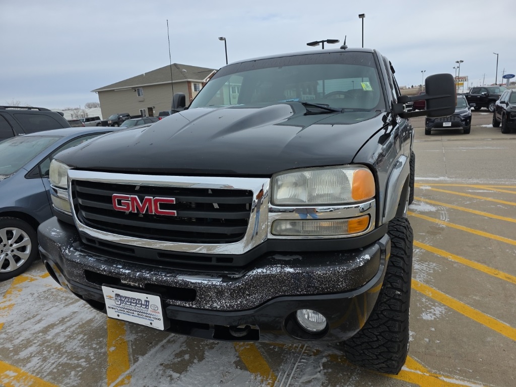 2005 GMC Sierra 2500HD SLE