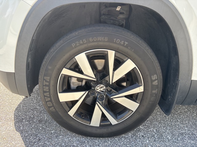 2021 Volkswagen Atlas Cross Sport SE photo 9