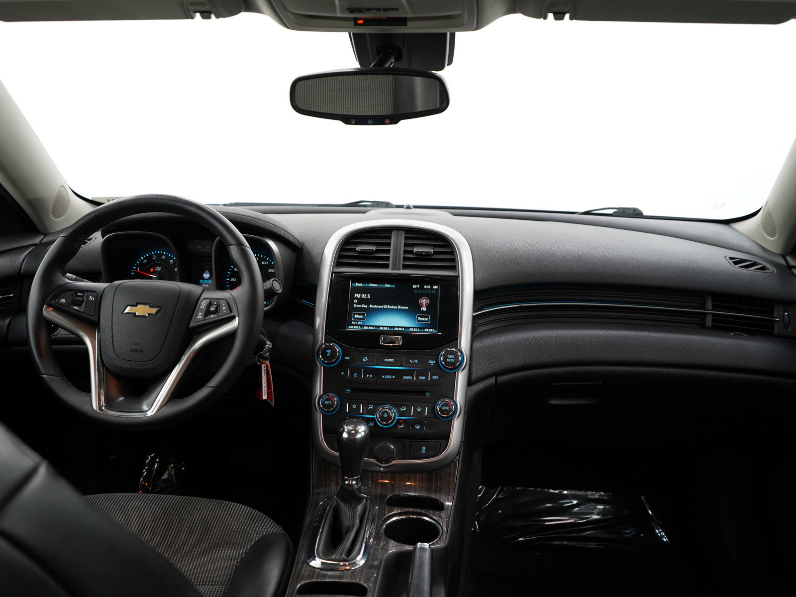 2015 Chevrolet Malibu 2LT photo 12