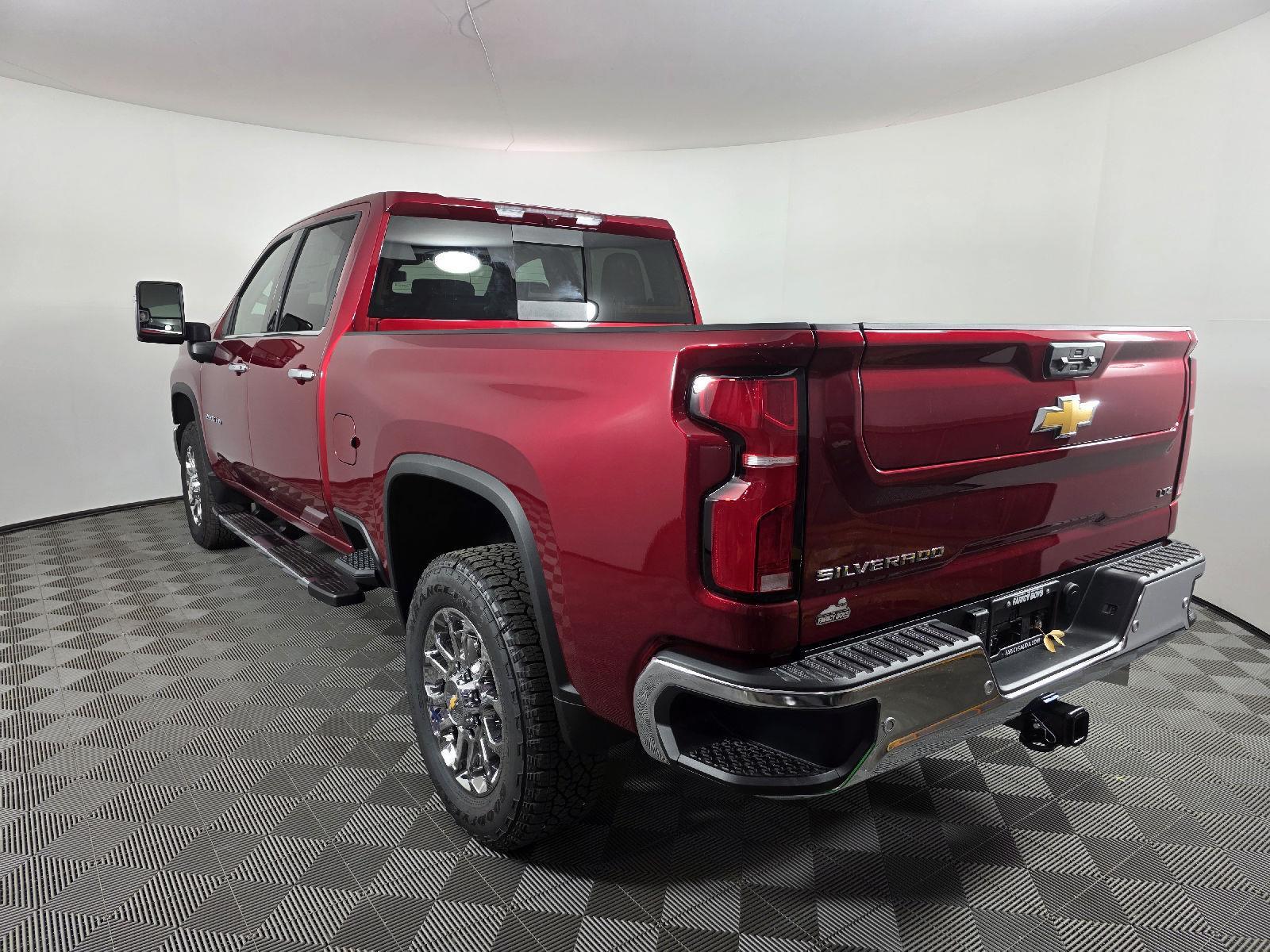 2026 Chevrolet Silverado 2500HD LTZ photo 3