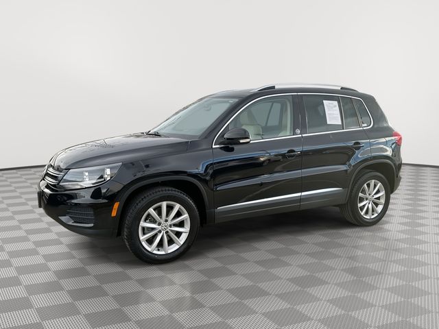 2017 Volkswagen Tiguan Wolfsburg Edition's photo