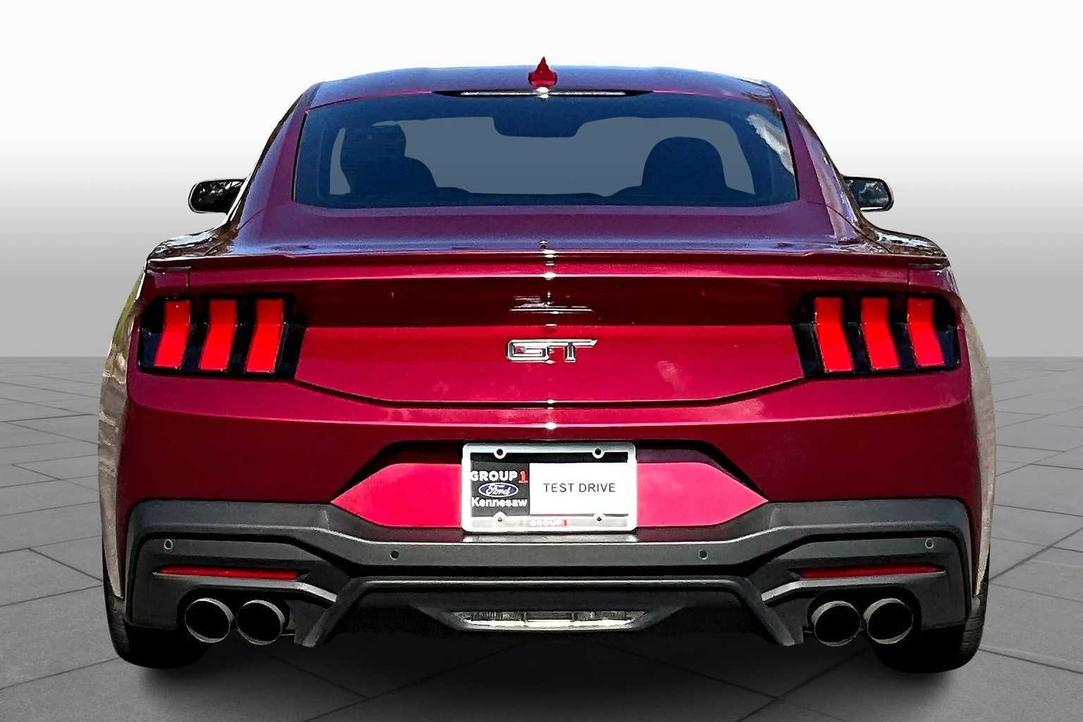 2025 Ford Mustang GT Premium photo 4