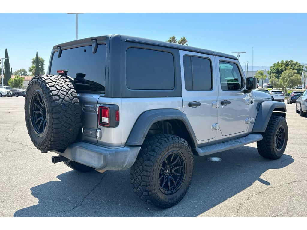 2019 Jeep Wrangler Sport S photo 6