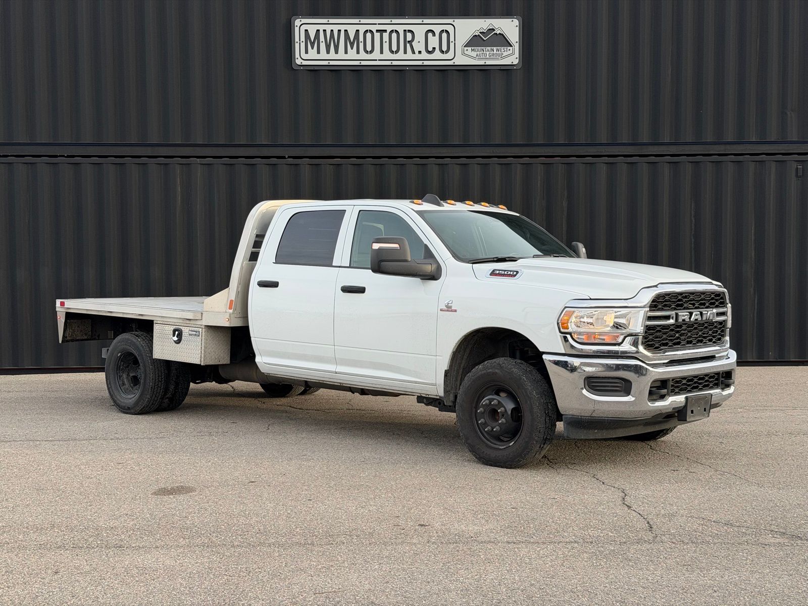 2024 RAM Ram 3500 Chassis Cab Tradesman's photo