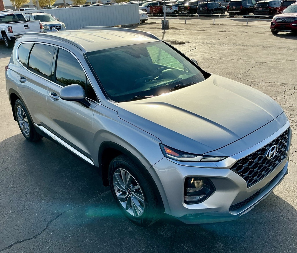 2020 Hyundai Santa Fe SEL photo 4