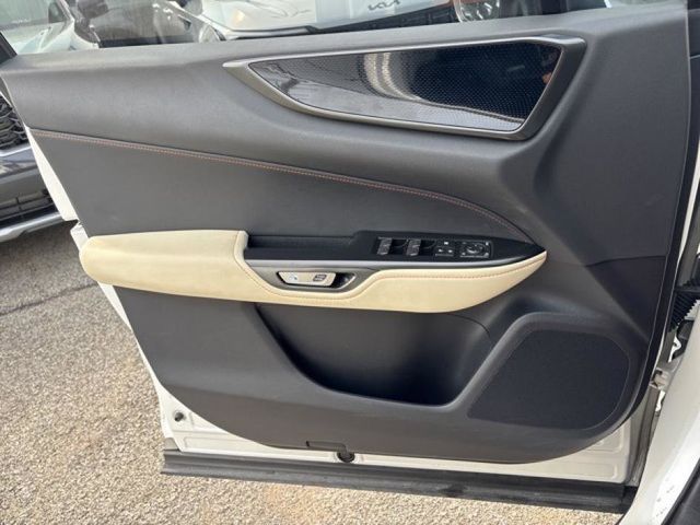 2022 Lexus NX 250 photo 22