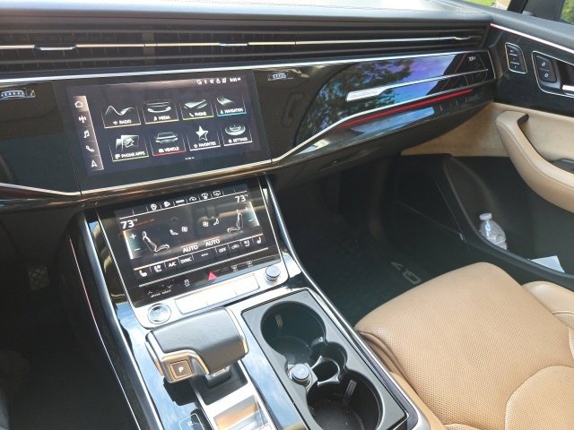 2021 Audi Q7 Prestige photo 9