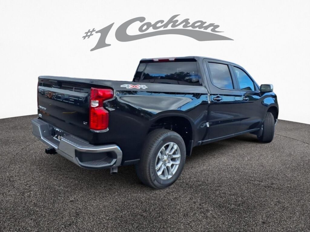 2025 Chevrolet Silverado 1500 LT photo 3