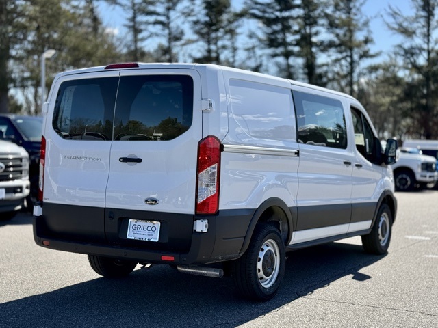 2025 Ford Transit Cargo Van photo 3