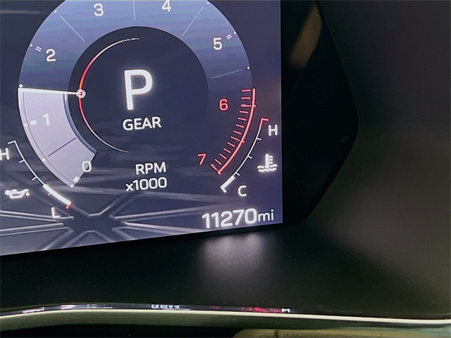 2024 Gmc Canyon Denali photo 14