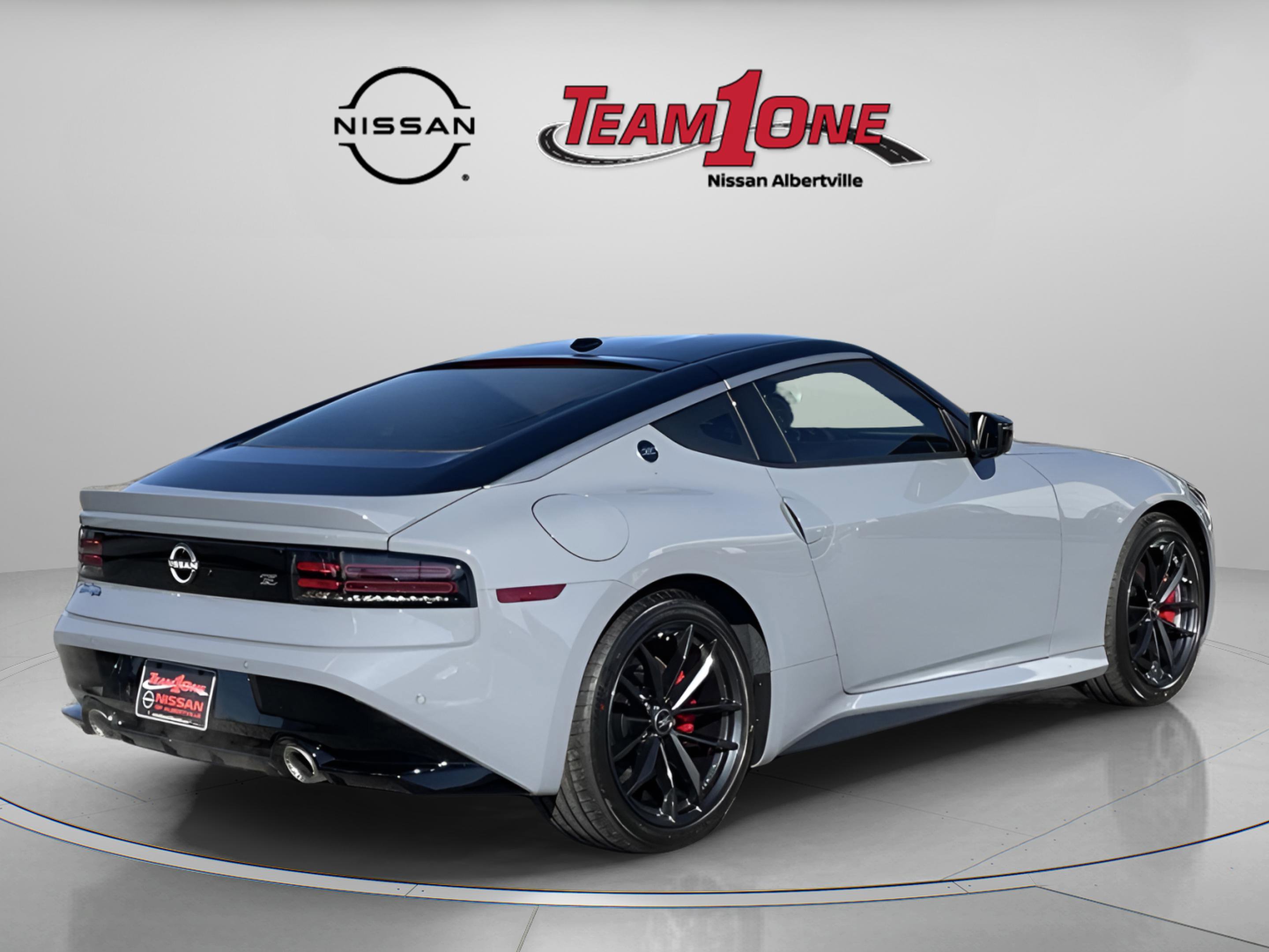 2026 Nissan Z Performance photo 4