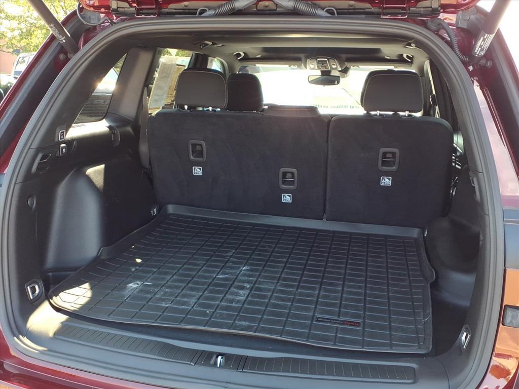 2024 Jeep Grand Cherokee Laredo X photo 16