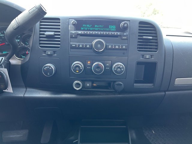 2010 Gmc Sierra 1500 SLE photo 13