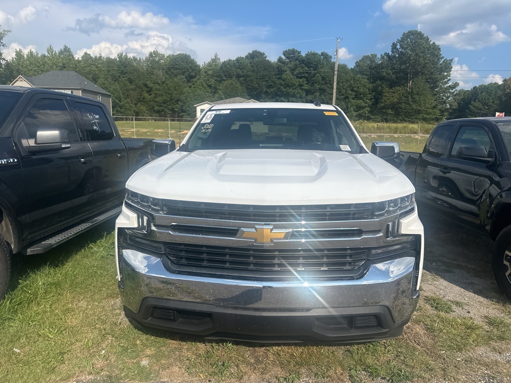 2019 Chevrolet Silverado 1500 LT photo 2