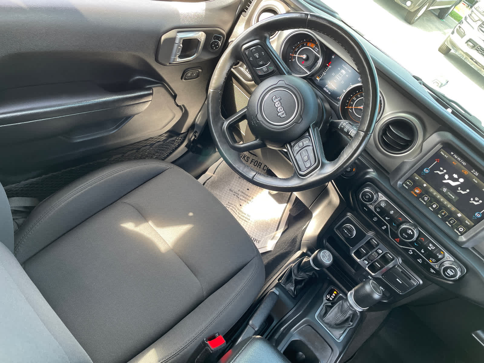 2021 Jeep Wrangler Unlimited Willys photo 15