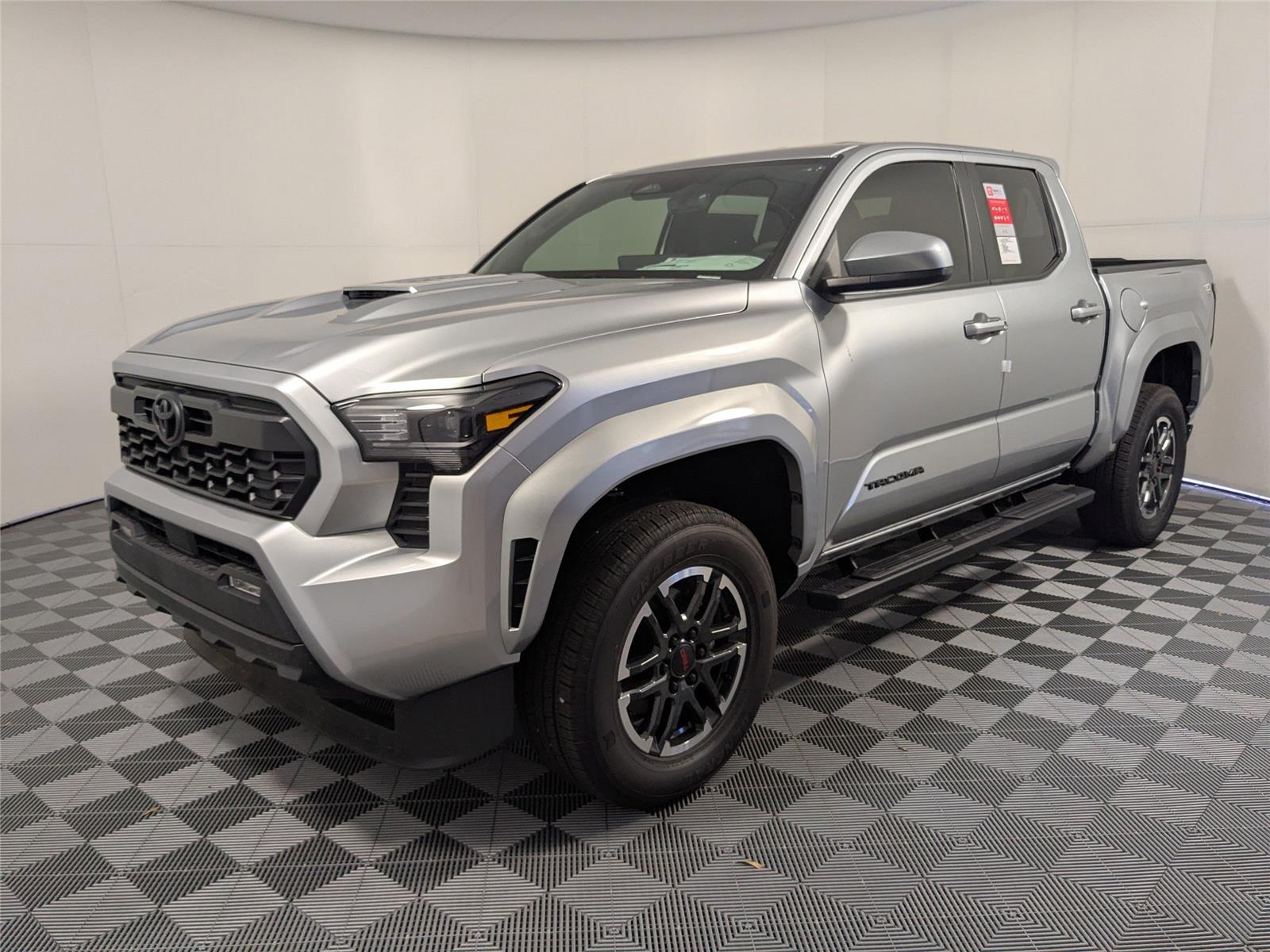 2025 Toyota Tacoma TRD Sport's photo