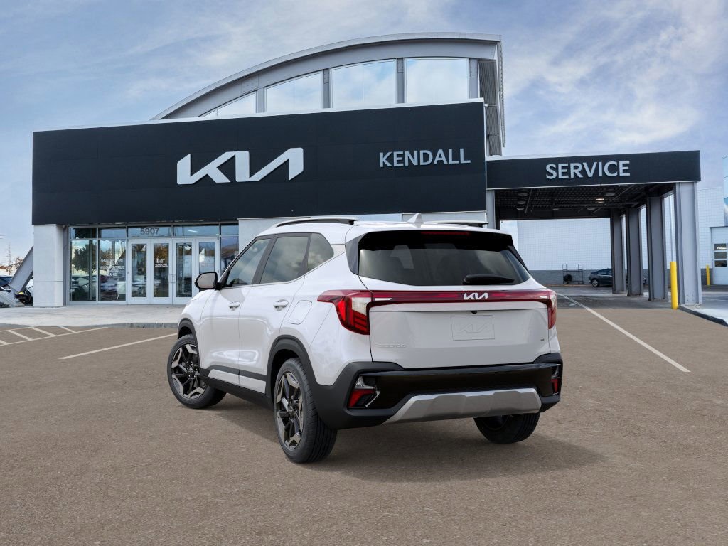 2026 Kia Seltos SX photo 3