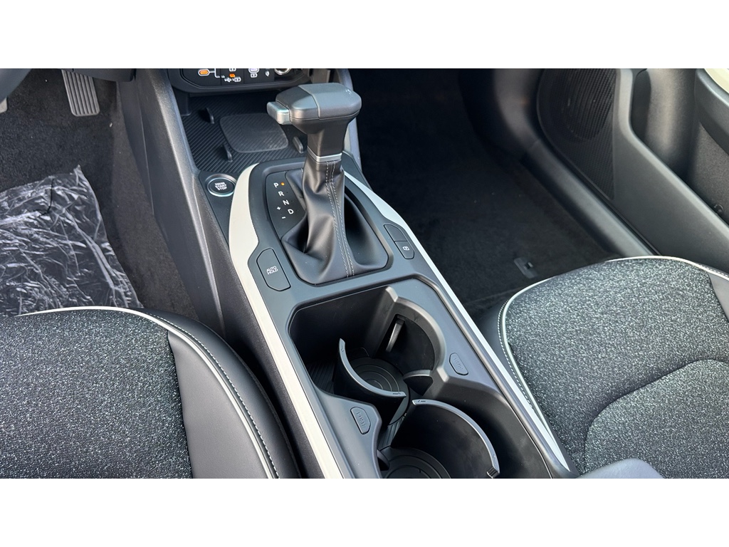 2025 Kia K4 GT-Line photo 21