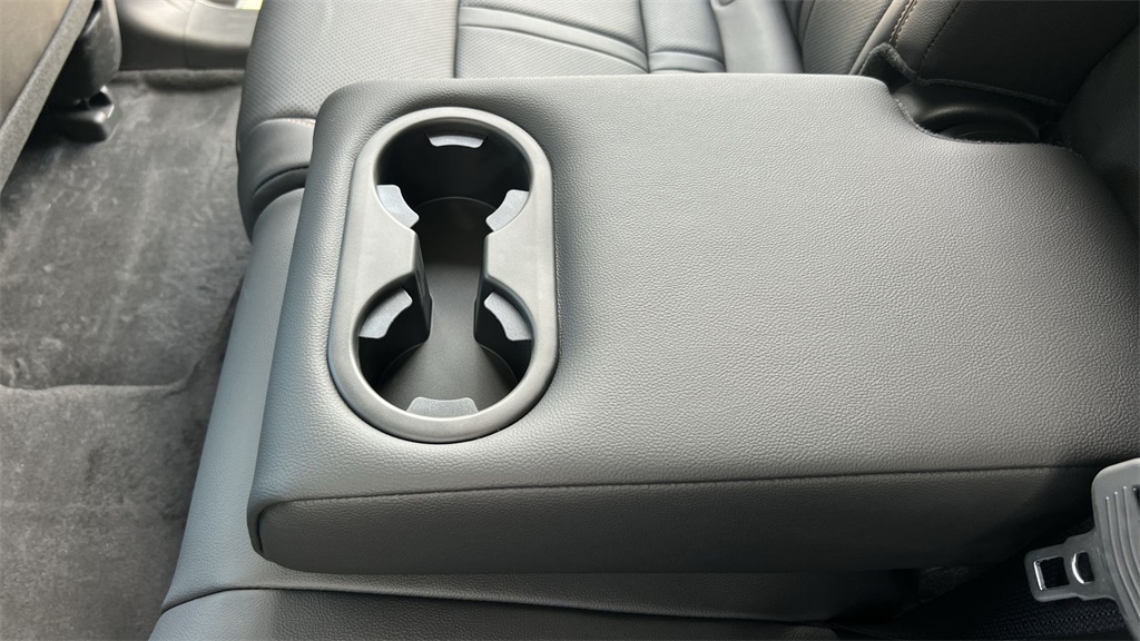 2025 Mazda CX-90 3.3 Turbo Preferred photo 38