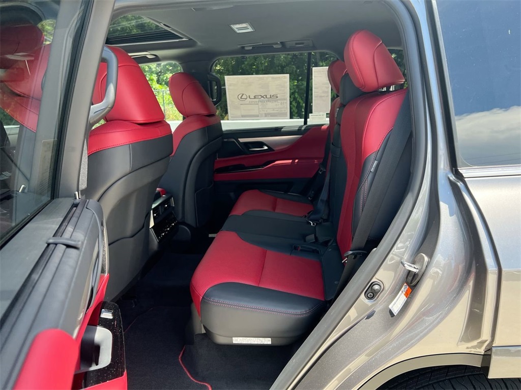 2025 Lexus LX 600 F SPORT Handling photo 15