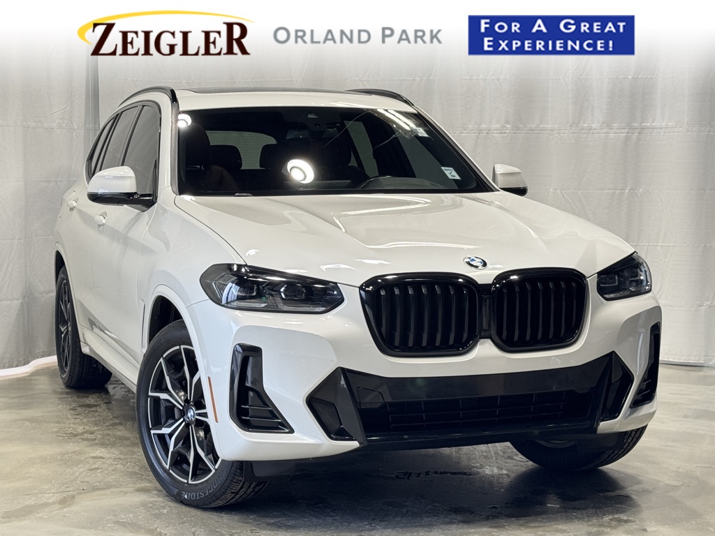 2023 BMW X3 30i's photo