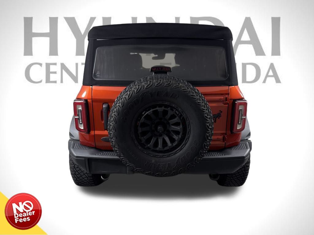 2022 Ford Bronco Badlands photo 2