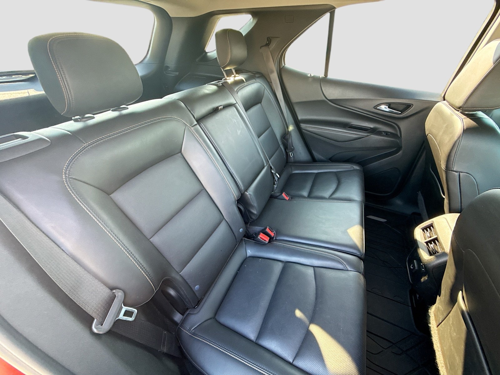 2020 Chevrolet Equinox Premier photo 25