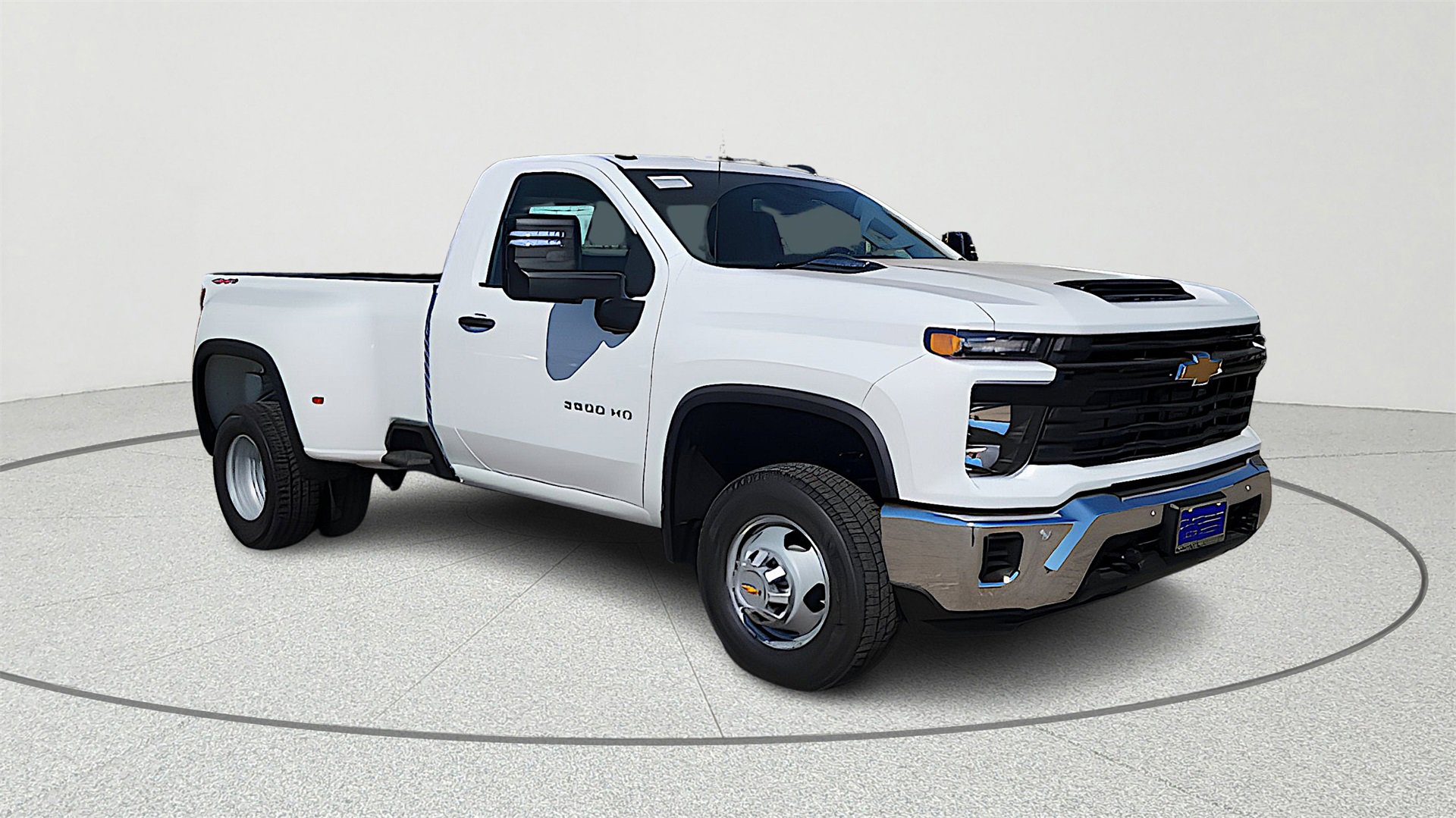 2026 Chevrolet Silverado 3500HD Work Truck photo 3