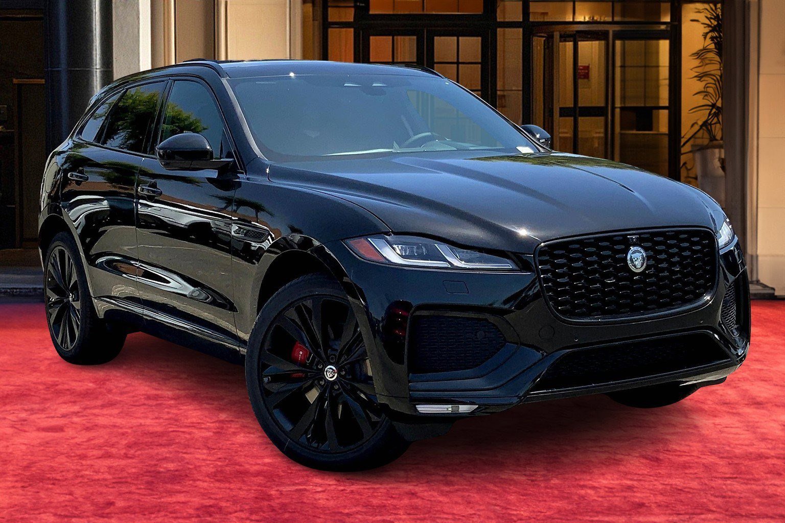 2026 Jaguar F-PACE P400 R-Dynamic S photo 2