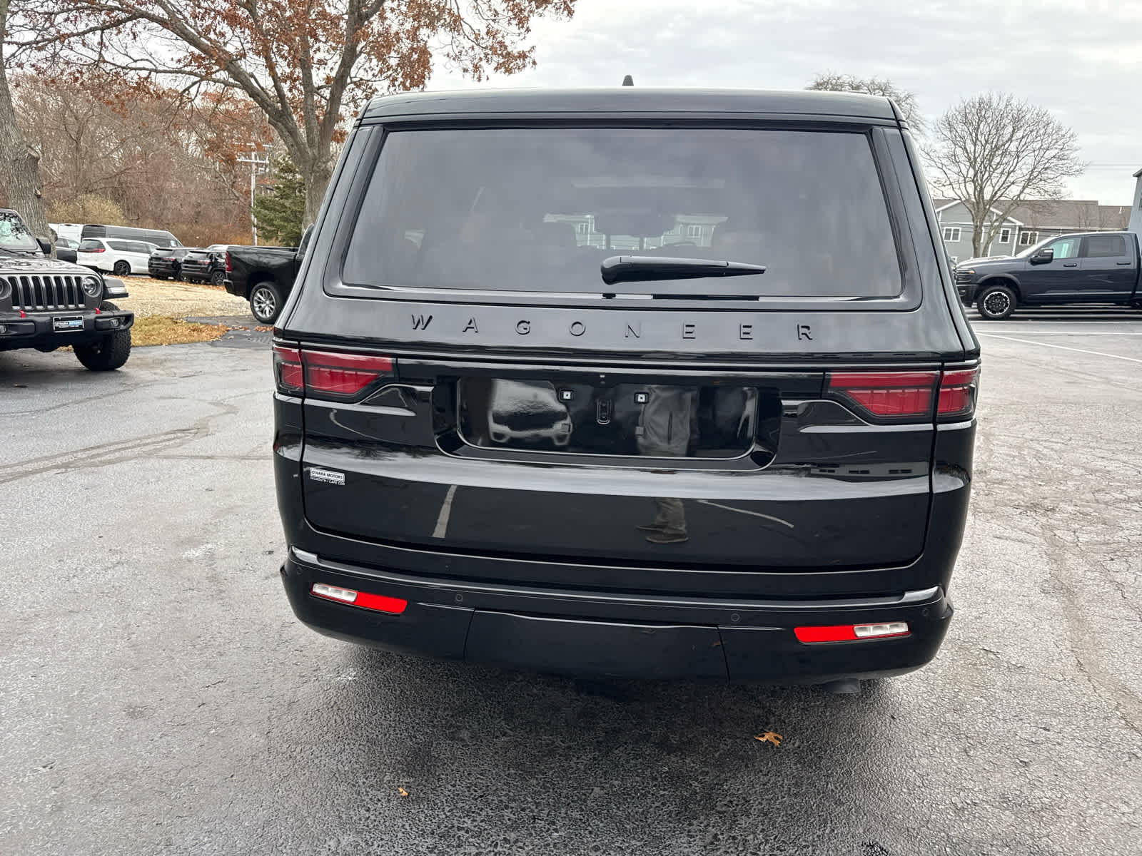 2025 Jeep Wagoneer Series II Overland photo 4