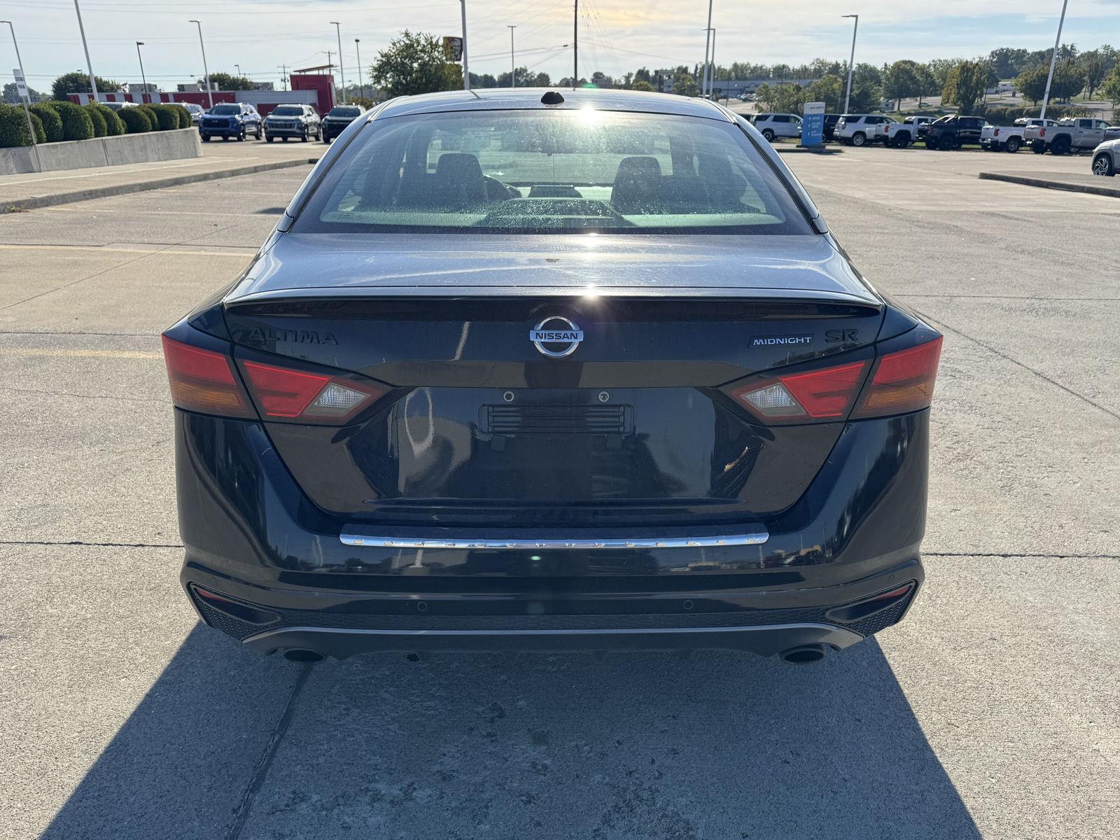 2022 Nissan Altima 2.5 SR photo 33