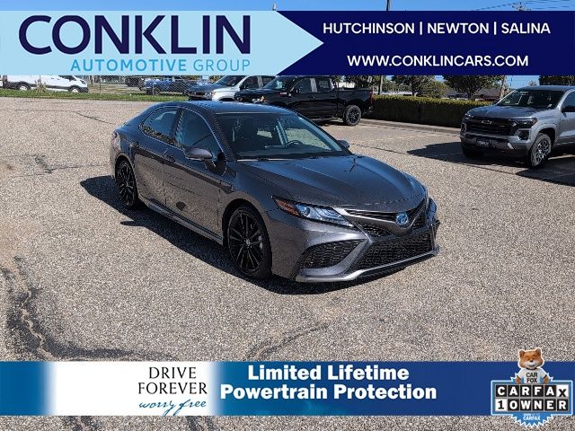 2024 Toyota Camry XSE's photo