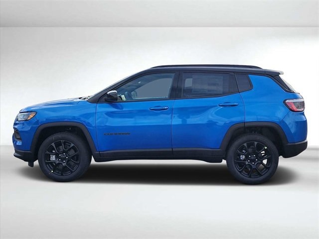 2024 Jeep Compass Latitude photo 6