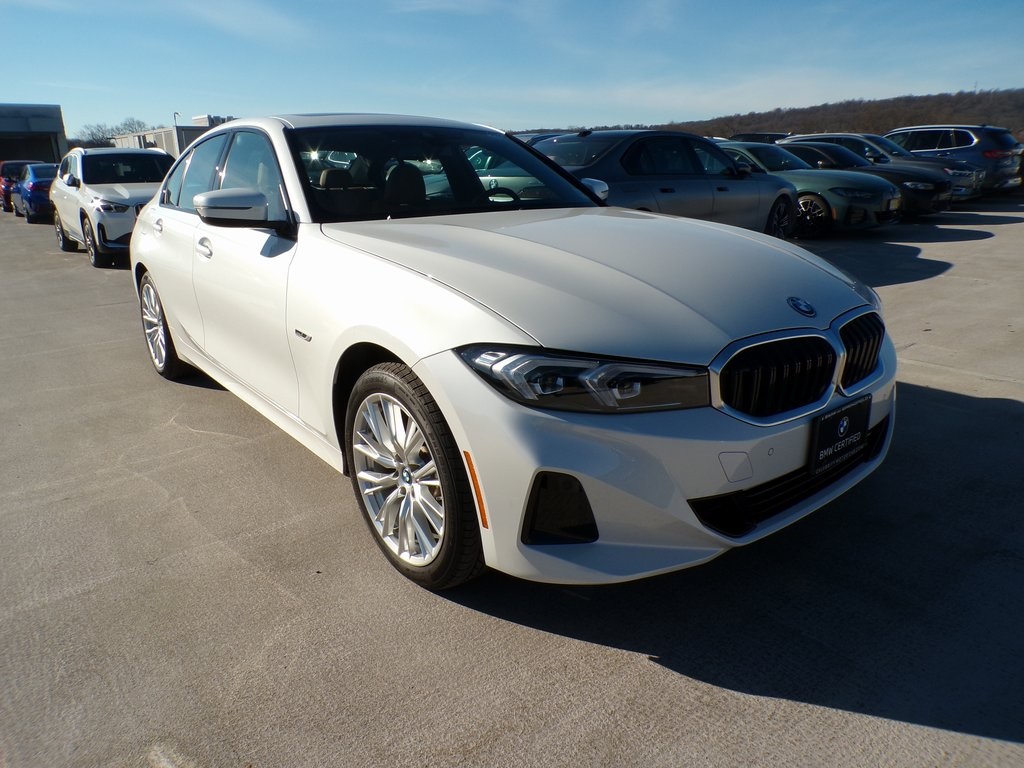 2023 BMW 3 Series 330e