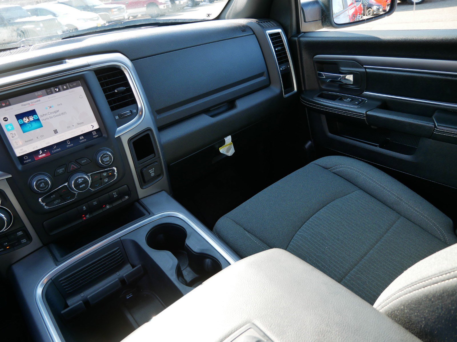 2022 Ram 1500 Classic Warlock photo 10