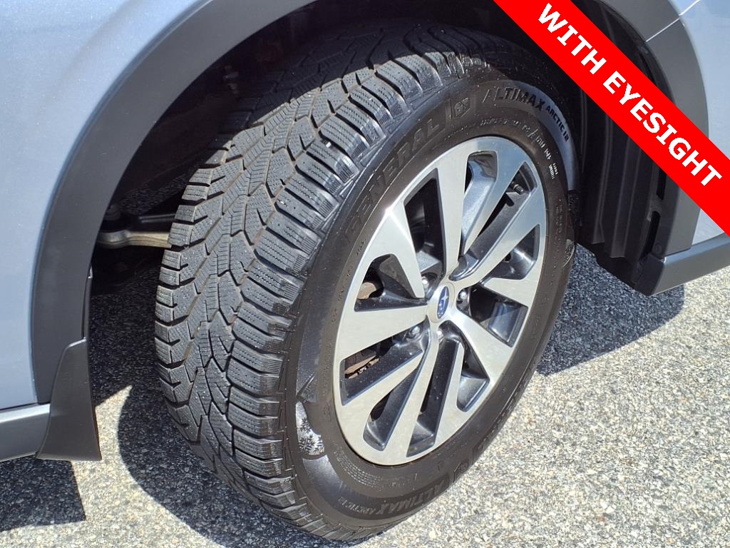 2022 Subaru Outback Premium photo 4