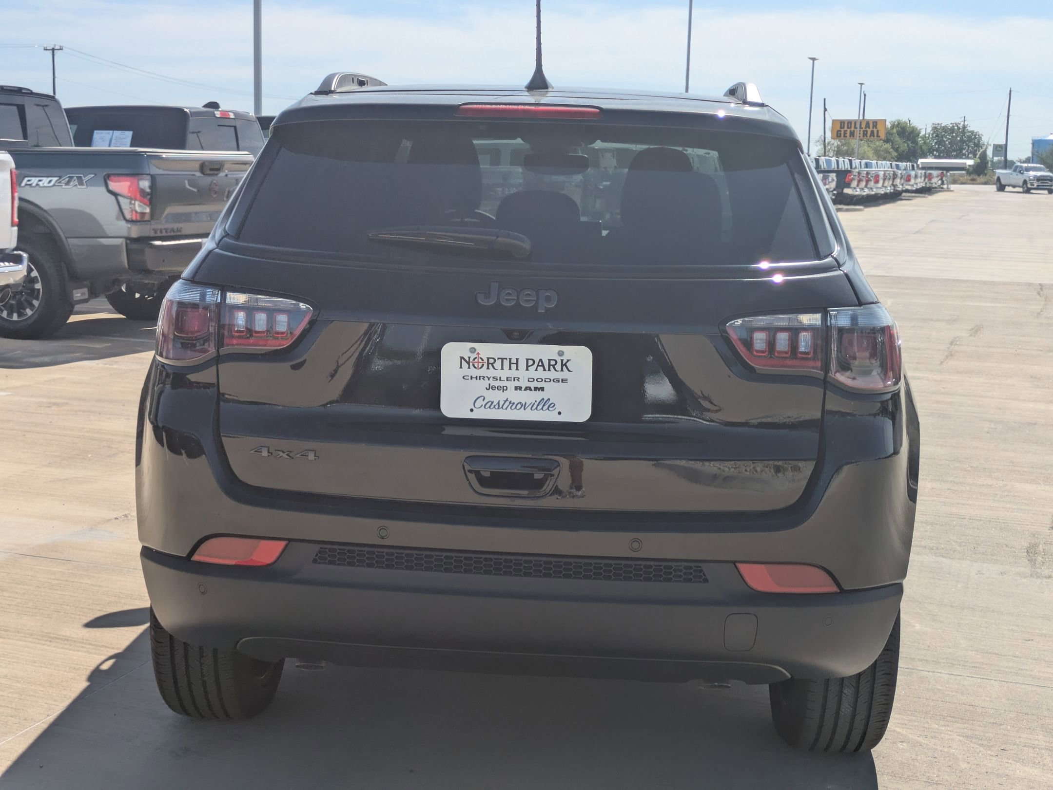 2025 Jeep Compass Limited photo 3