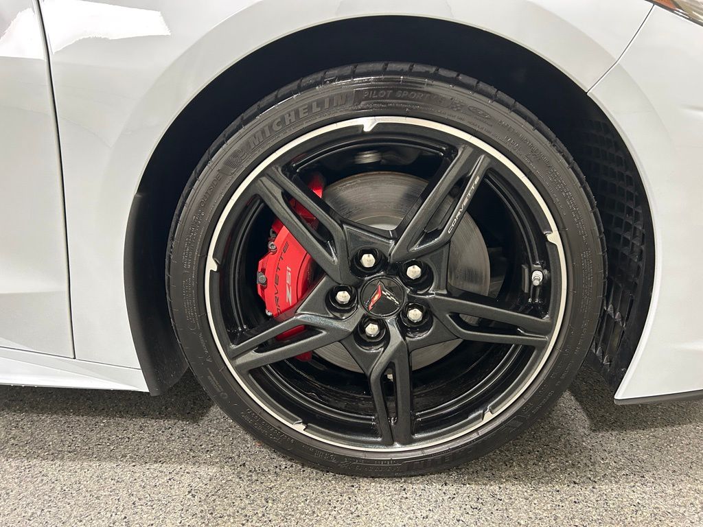 2022 Chevrolet Corvette Stingray 2LT Convertible photo 10
