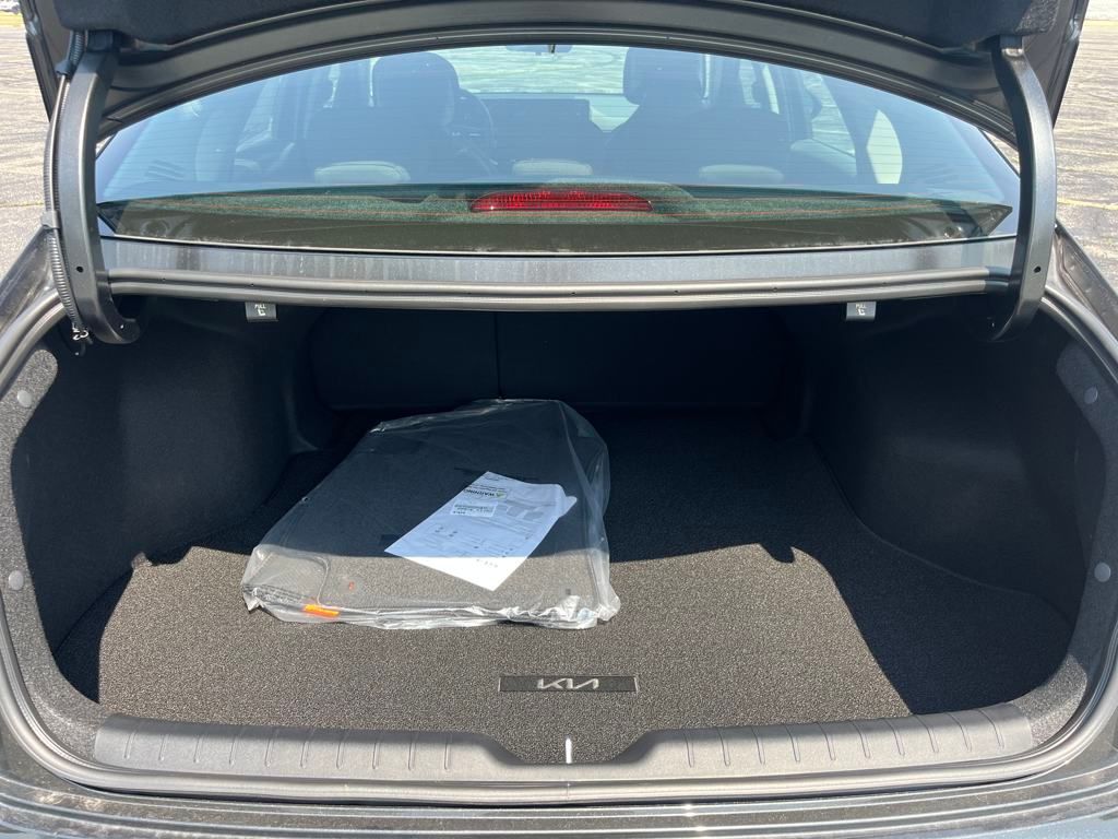 2025 Kia K4 LXS photo 31