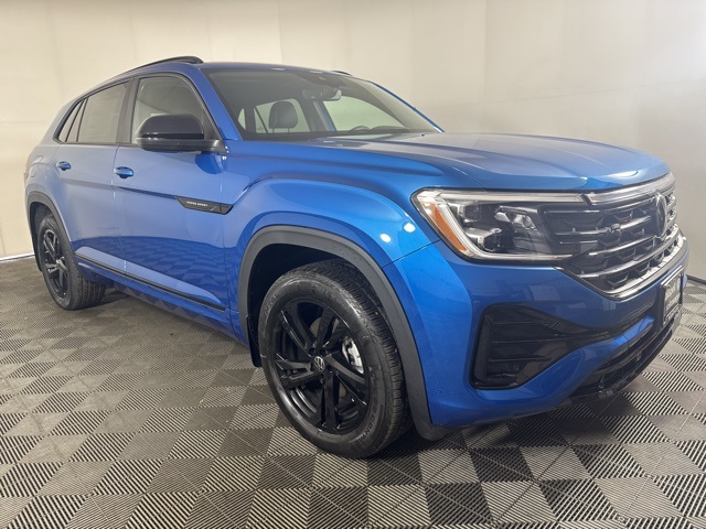 2025 Volkswagen Atlas Cross Sport SEL R-LINE's photo
