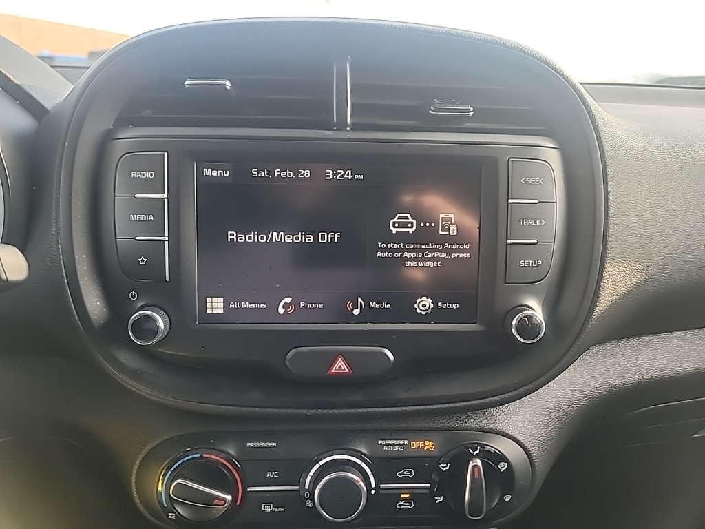 2024 KIA SOUL - Image 15