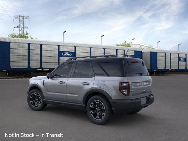 2025 Ford Bronco Sport Outer Banks photo 3