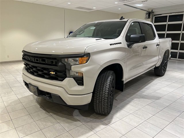 2026 Chevrolet Silverado 1500 Custom's photo