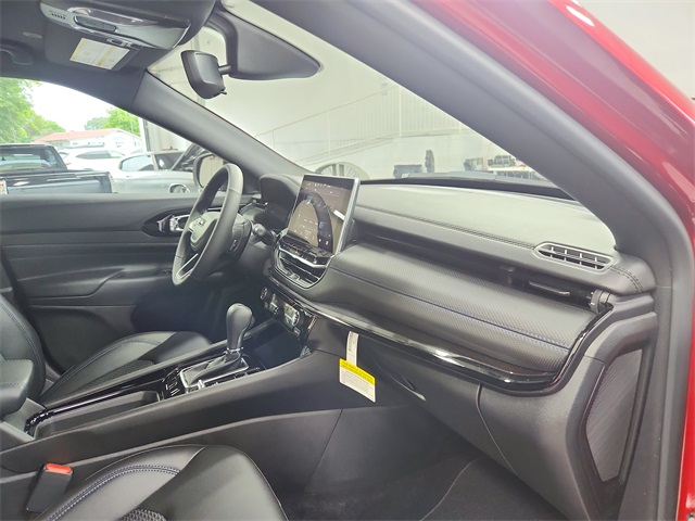 2025 Jeep Compass Latitude photo 29