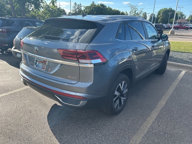 Certified 2021 Volkswagen Atlas Cross Sport SE with VIN 1V2LC2CA2MC219257 for sale in Apple Valley, Minnesota