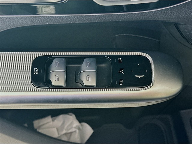 2025 Mercedes Benz GLC 350e 4MATIC photo 16
