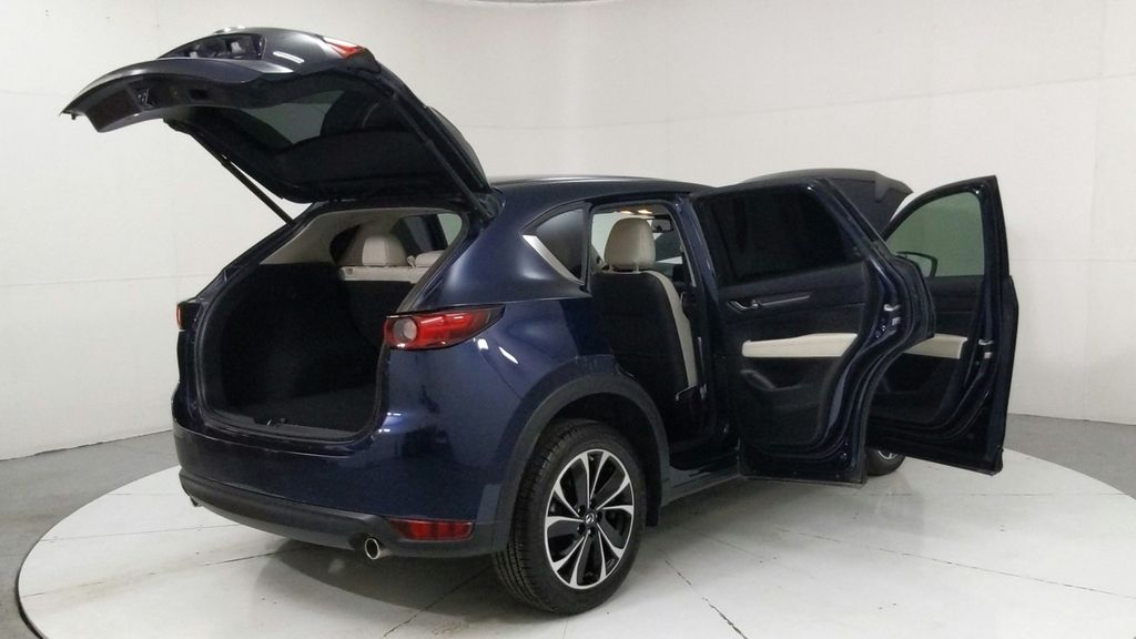 2020 Mazda CX-5 Grand Touring photo 11