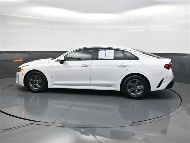 2021 Kia K5 LXS photo 2