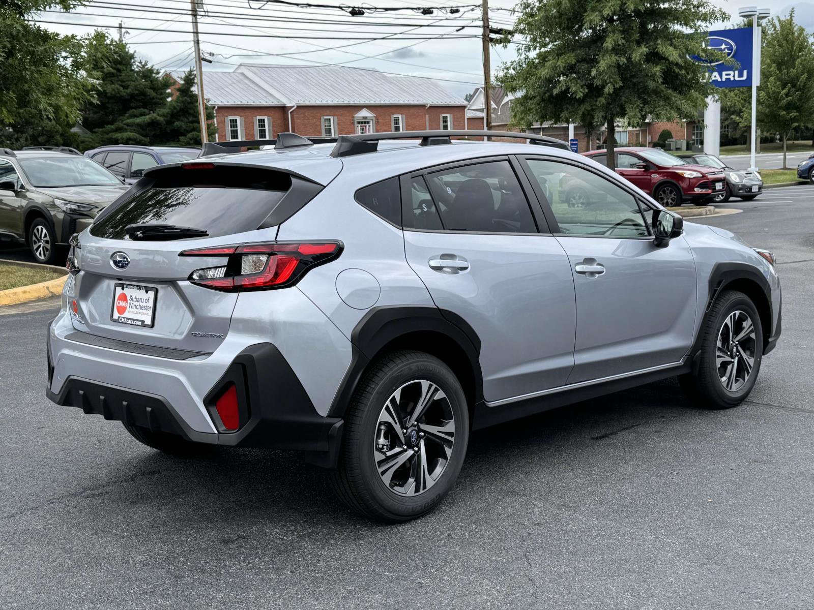 2025 Subaru Crosstrek Premium photo 2
